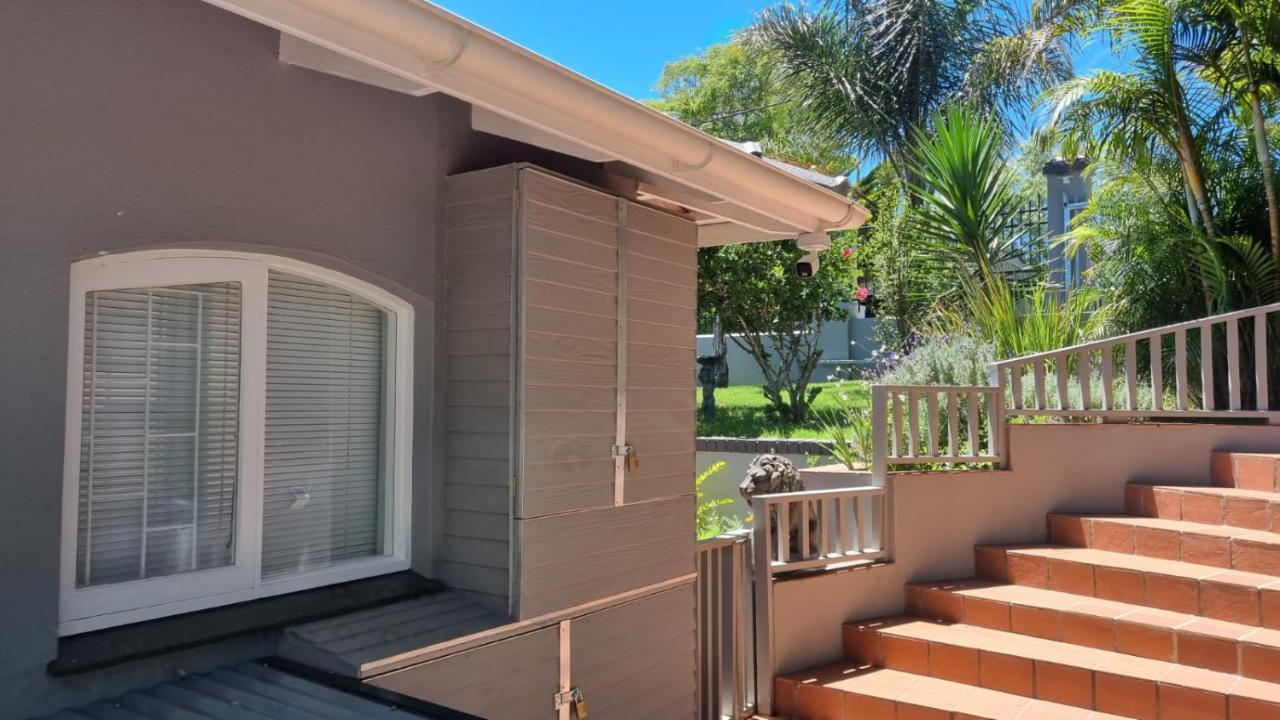 Modern Solar Powered 1 Bed Studio Apartment With Amazing Views Plettenberg Bay Exterior photo